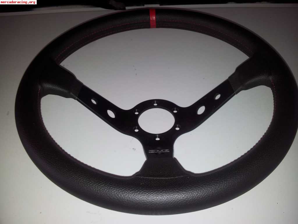 Volante OMP In Alcantara Nero - Semiplanare, 3 Razze, Con Interruttore Clacson - Foto 5