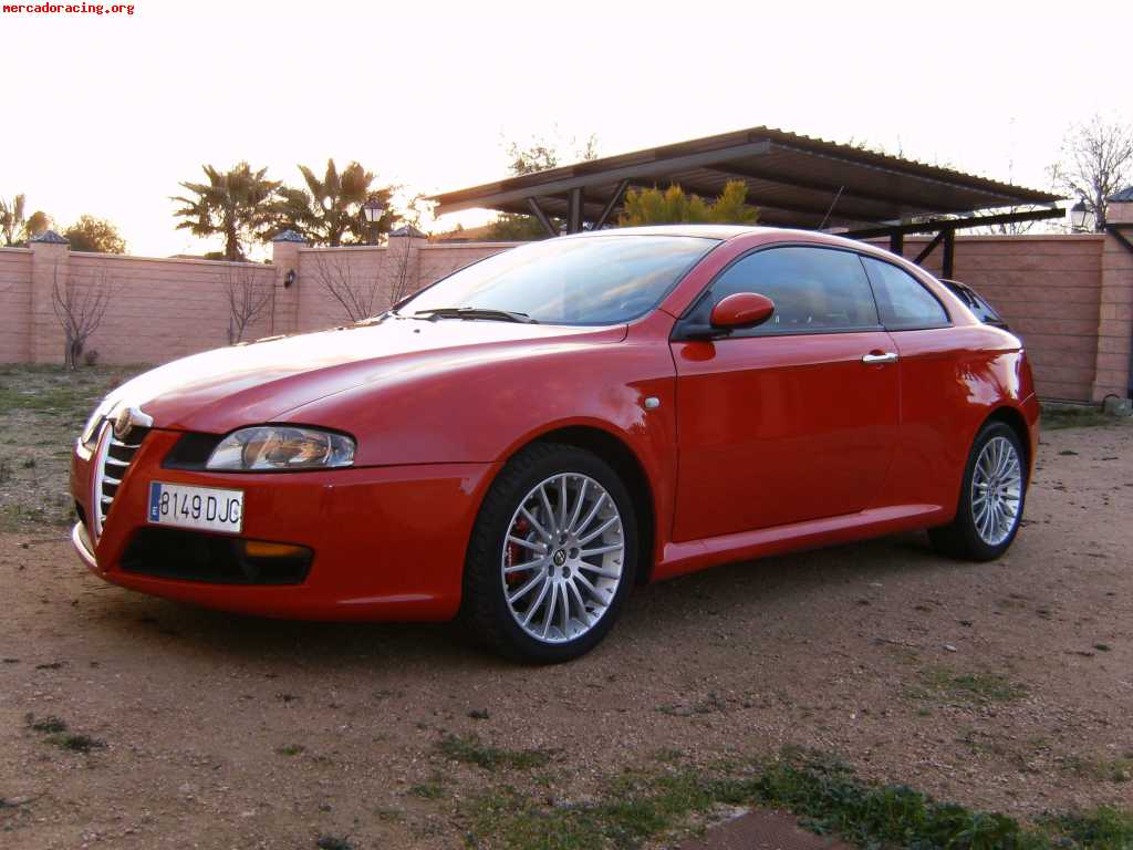 alfa-romeo-gt-1-9-jtd-150cv-distinctive