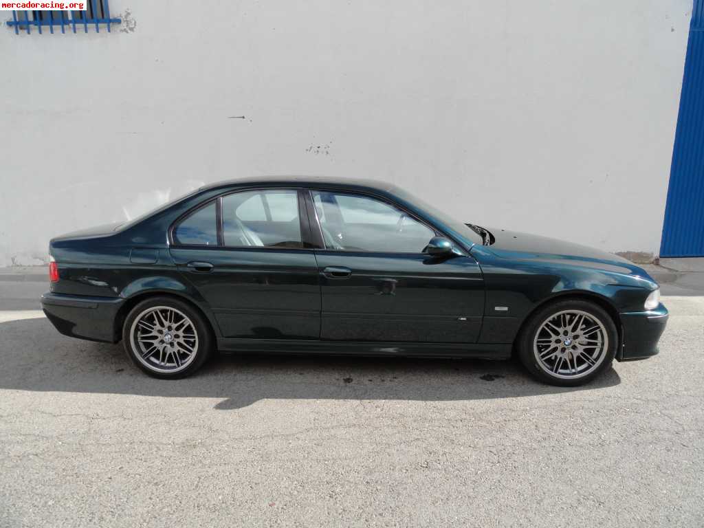 Vende bmw m5