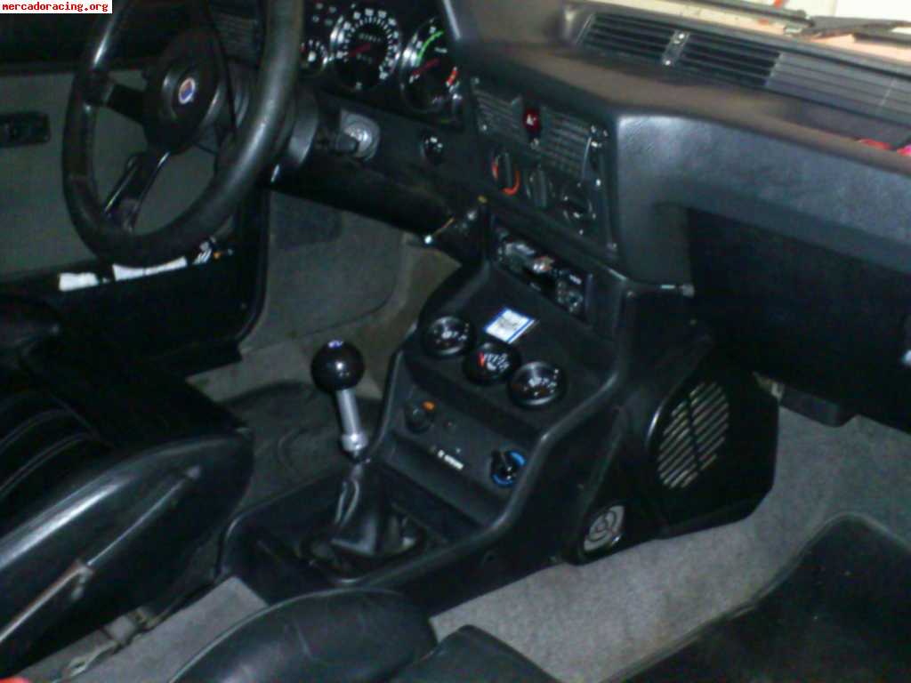 bmw-323i-e21_0.jpg