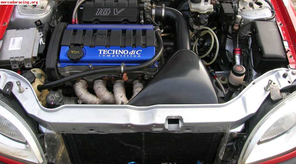 saxo t4