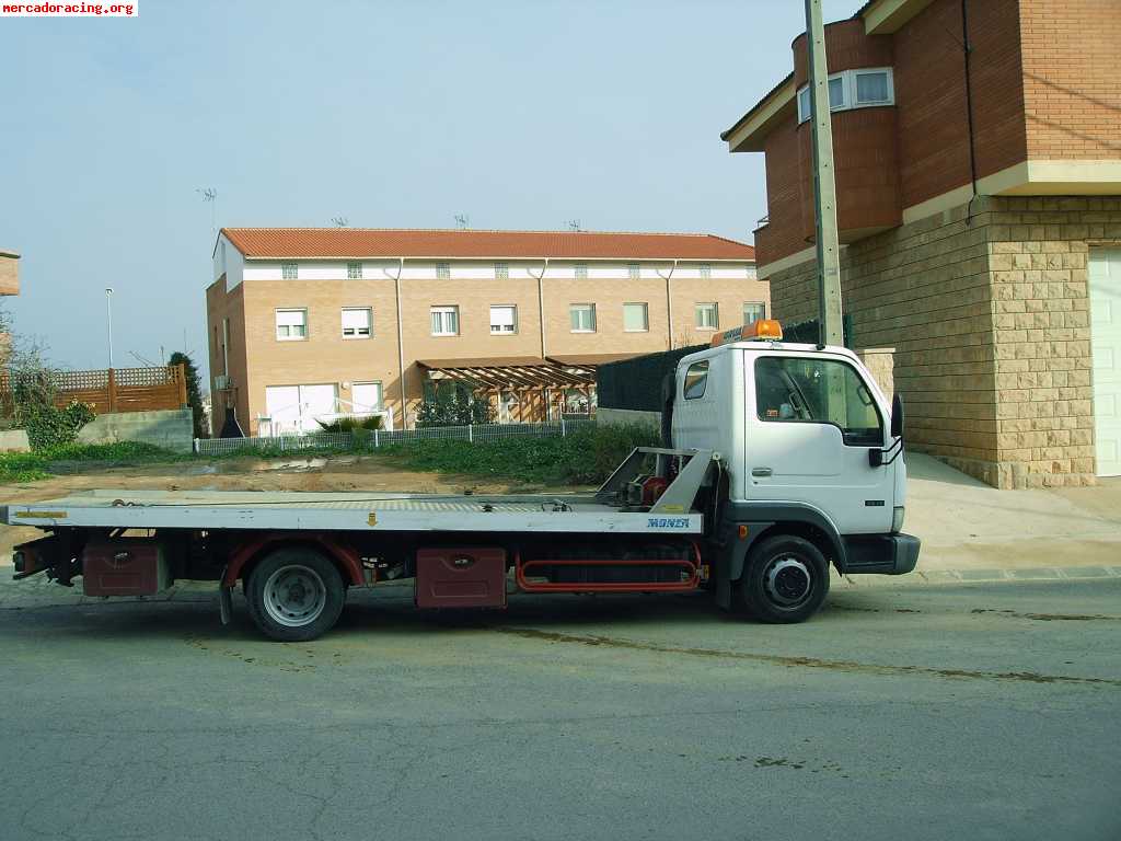 Vendo nissan cabstar chasis