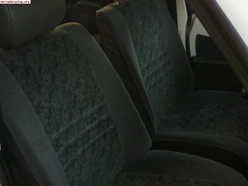 A Lexus IS-F, AMG Mercedes C63