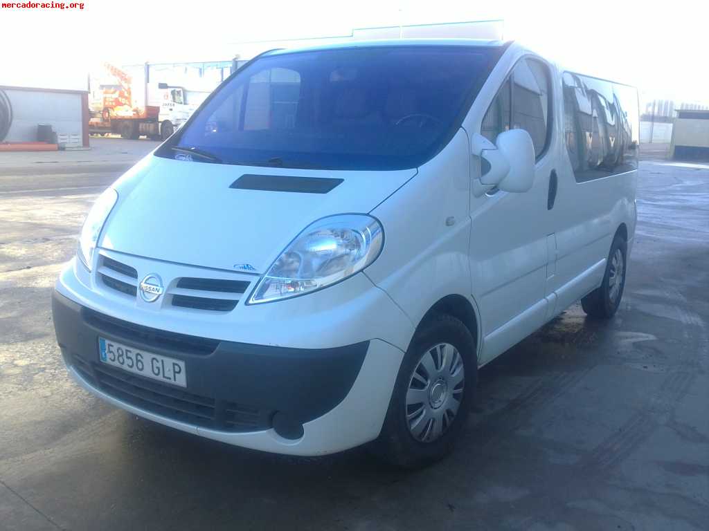 Nissan primastar 9 lugares usada #2