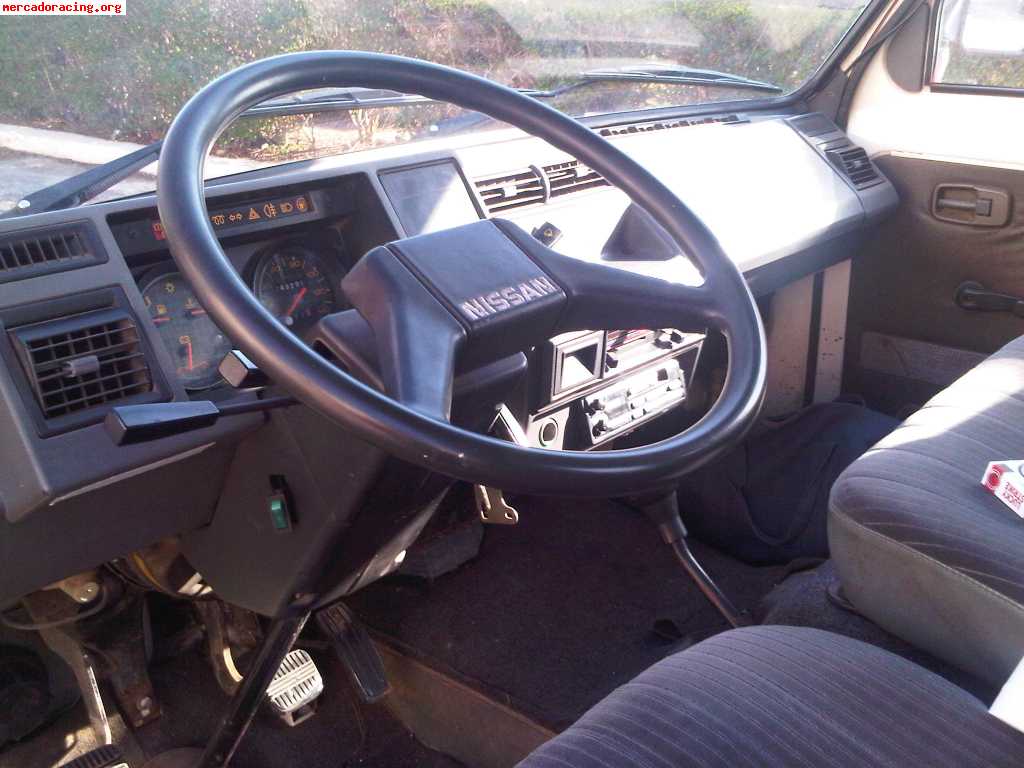 Se vende nissan trade #7