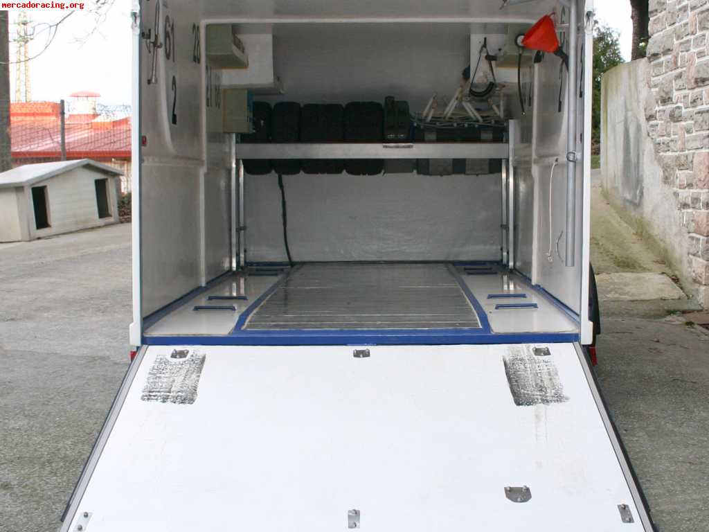 remolque ligero cerrado fibra