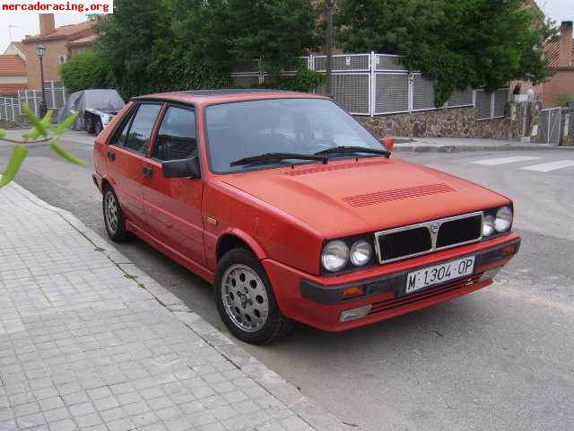 Vendo LANCIA DELTA HF Turbo por 1400 