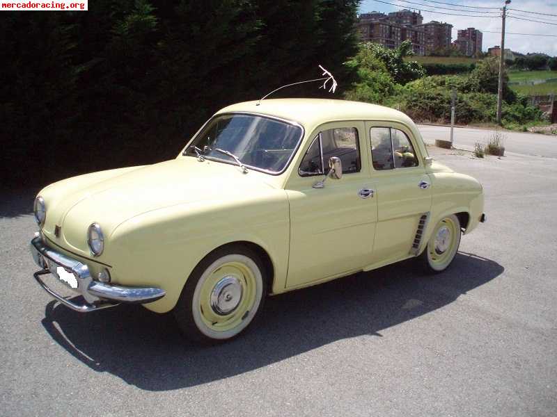 Renault Dauphine año 1961