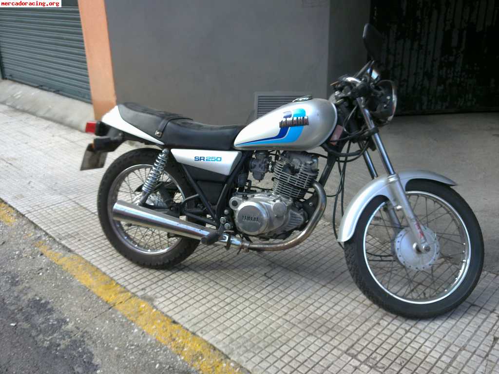 yamaha-sr-250-especial-del-88.jpg