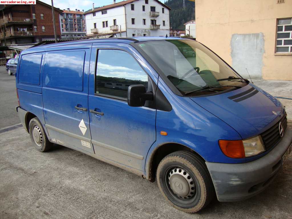 Siniestro mercedes vito #7