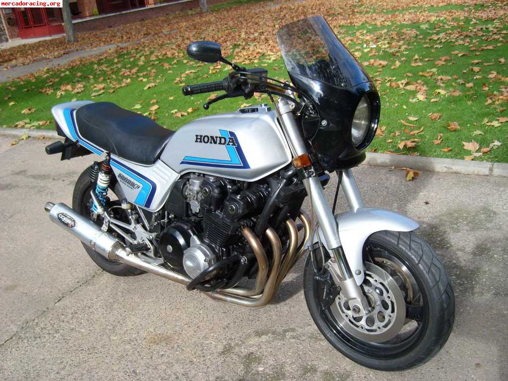 Honda enduro 900
