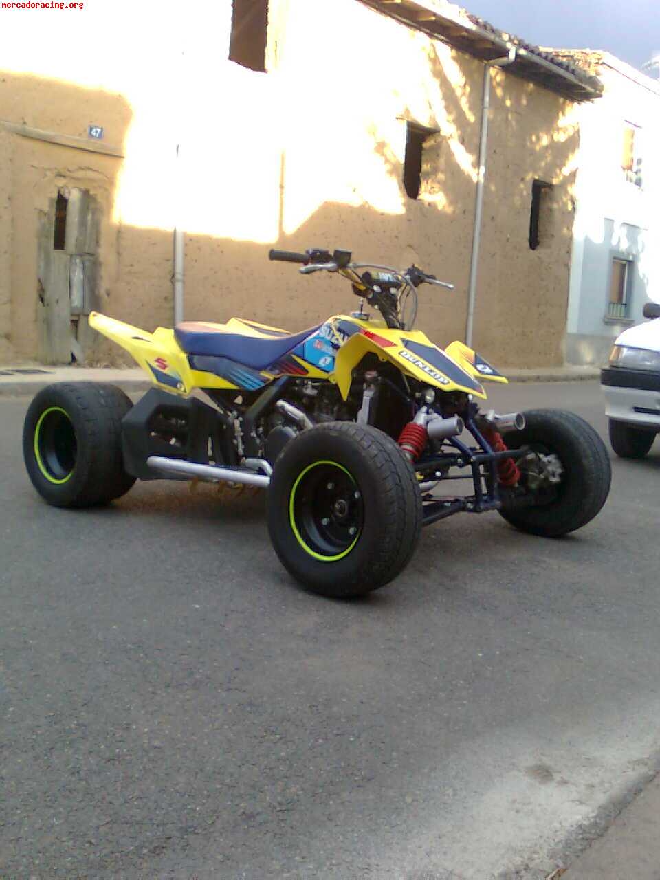 FOTO QUAD ASFALTO foto quad asfalto: