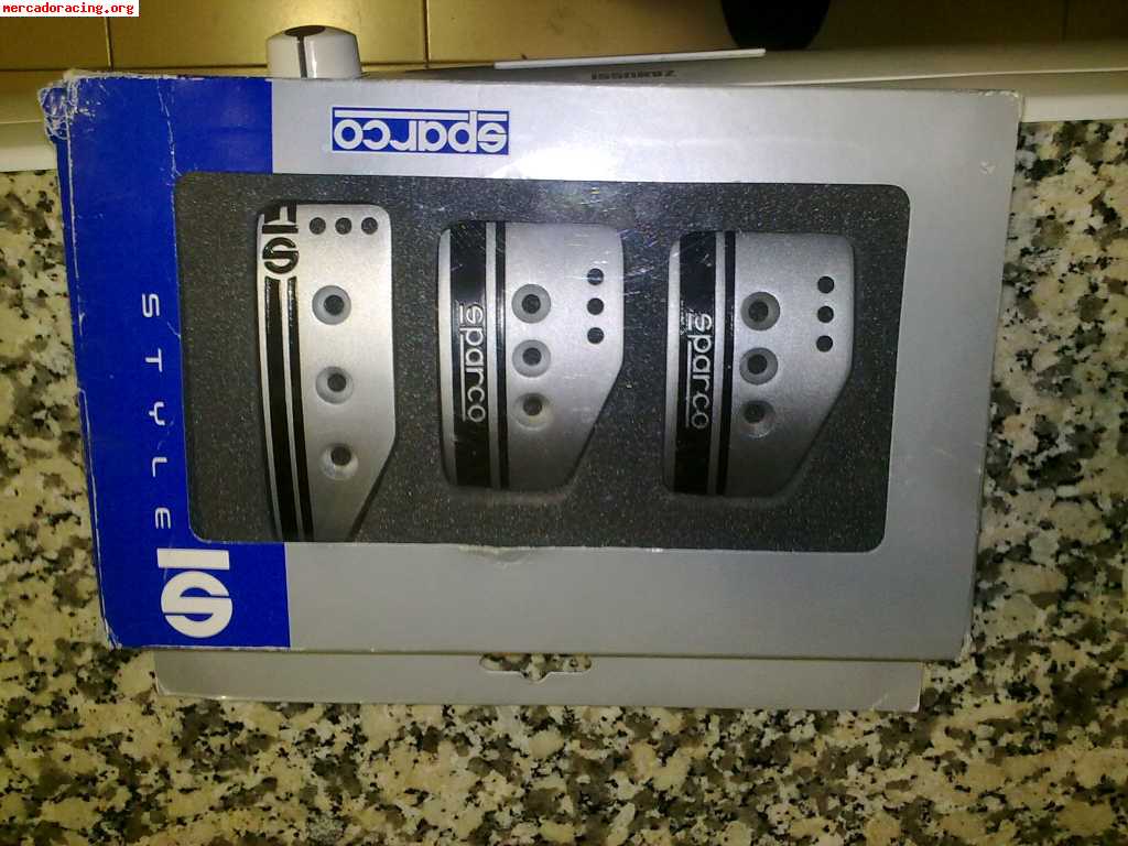 Set Pedali Sportivi Sparco Settanta' - Titanio/Nero Per Cambio Manuale | Design Retr&ograve; E Sportivo