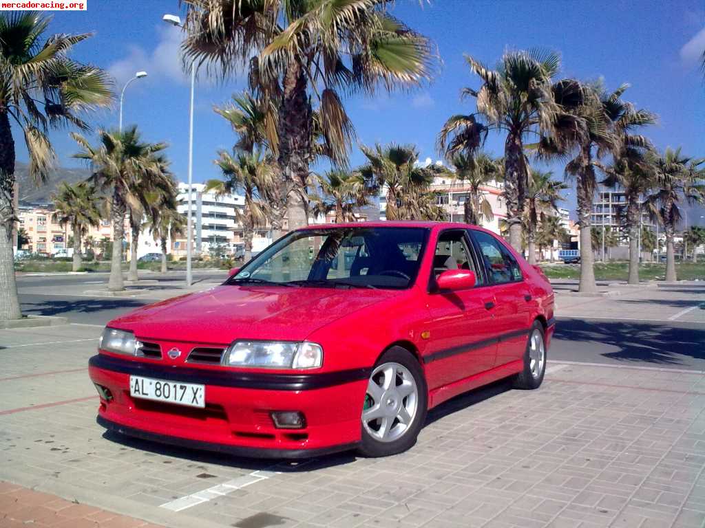 Nissan primera седан