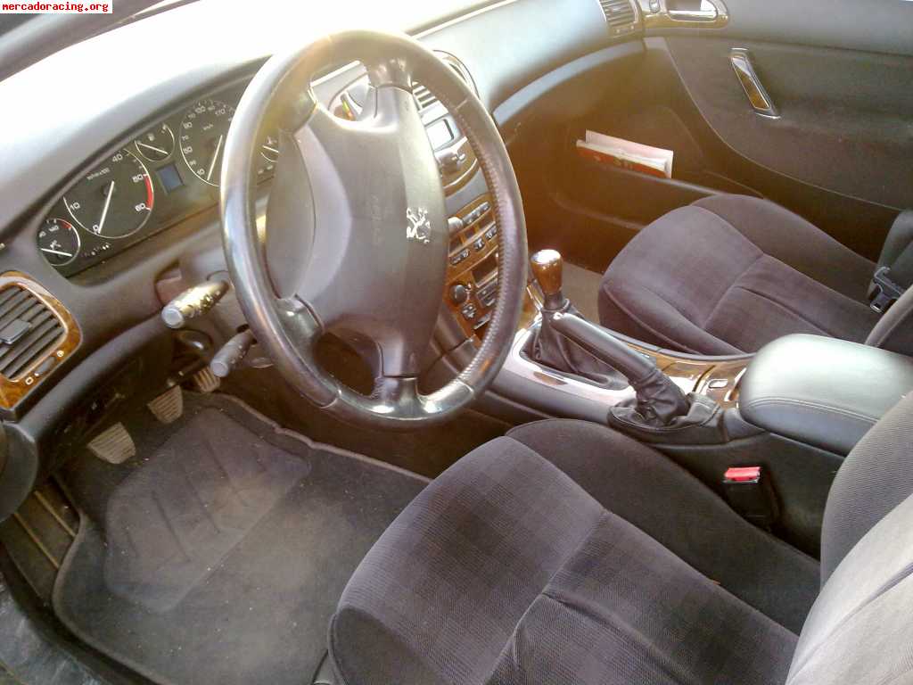 Peugeot 607 интерьер