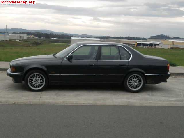 Фото бмв 735i