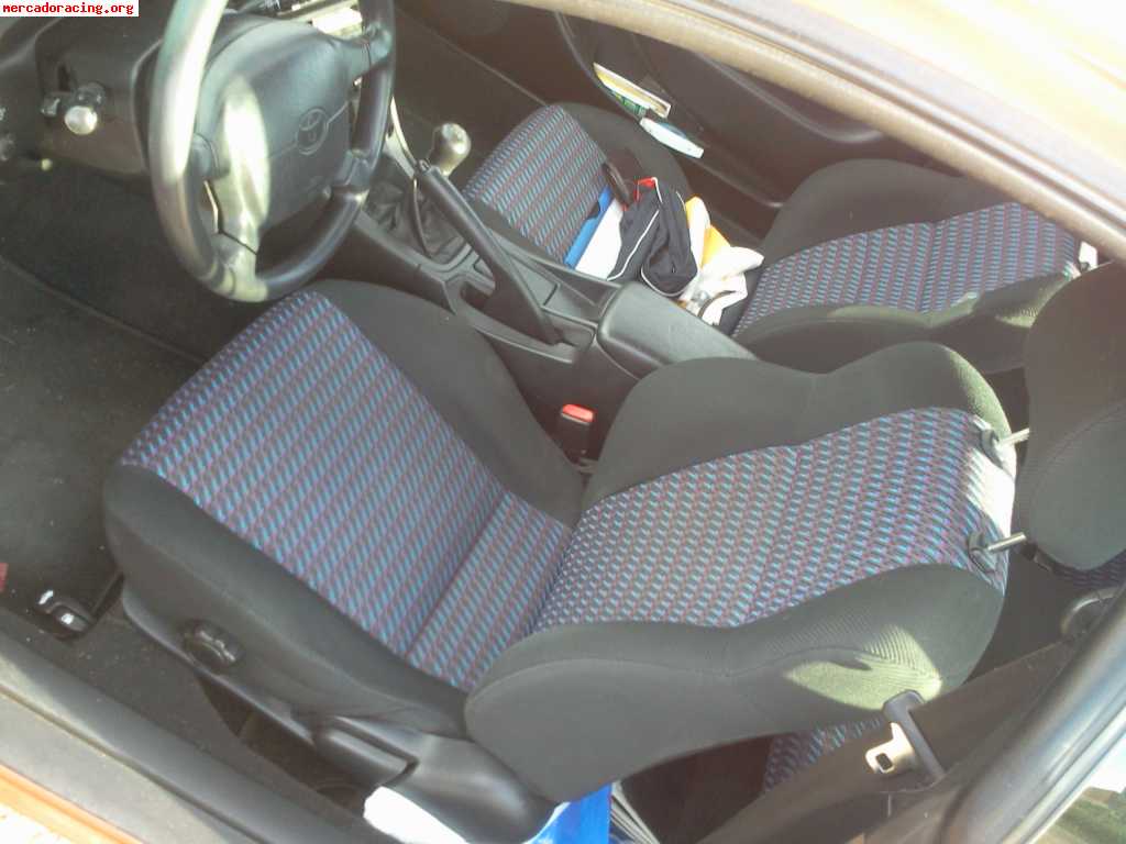 Toyota celica салон