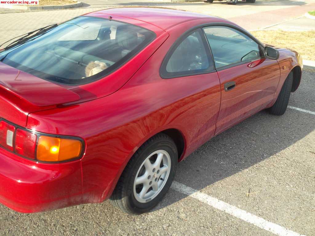 Красная toyota celica