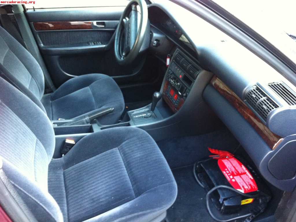 Audi 100 салон