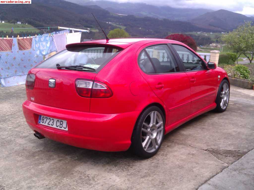 SEAT LEON FR 1. 9 TDI 150 CV AÑO 2003 IMPECABLE! SEAT LEON FR 1. 9 TDI 150 CV AÑO 2003 IMPECABLE!