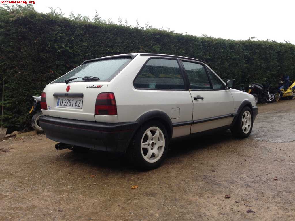 Volkswagen polo coupe