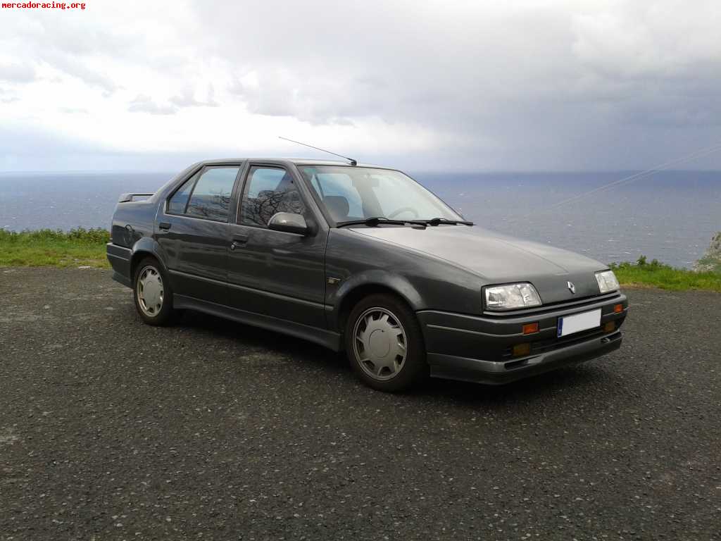 Автомобиль renault 19