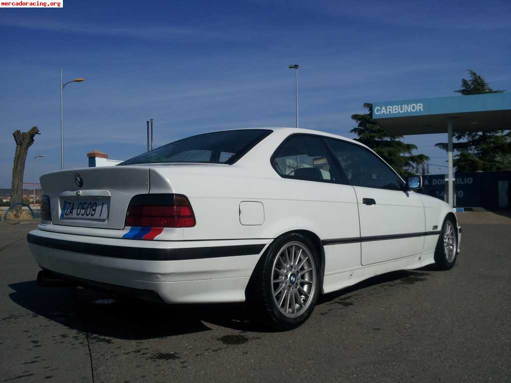 BMW 318IS E36