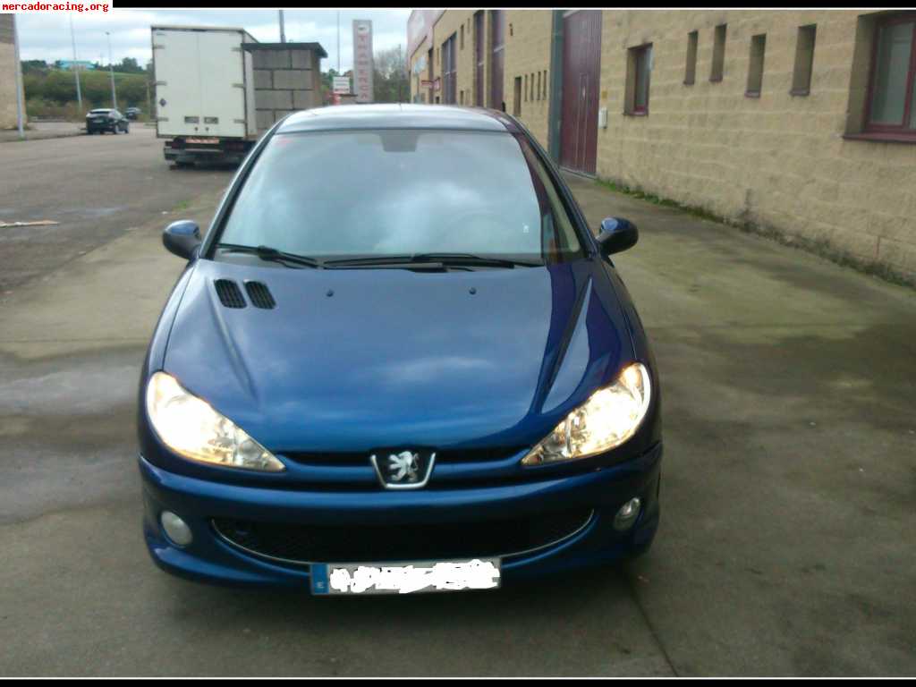 Пежо 206 2005