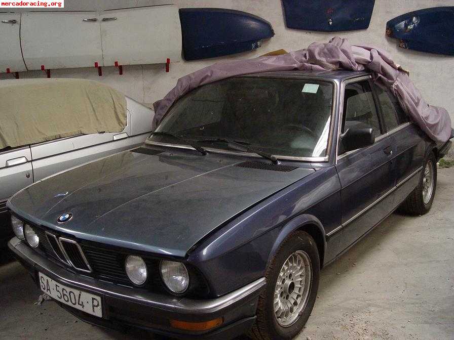 Vendo Ford Mustang Alfa Romeo Gtv V6 Renault 8 Ts Bmw M5