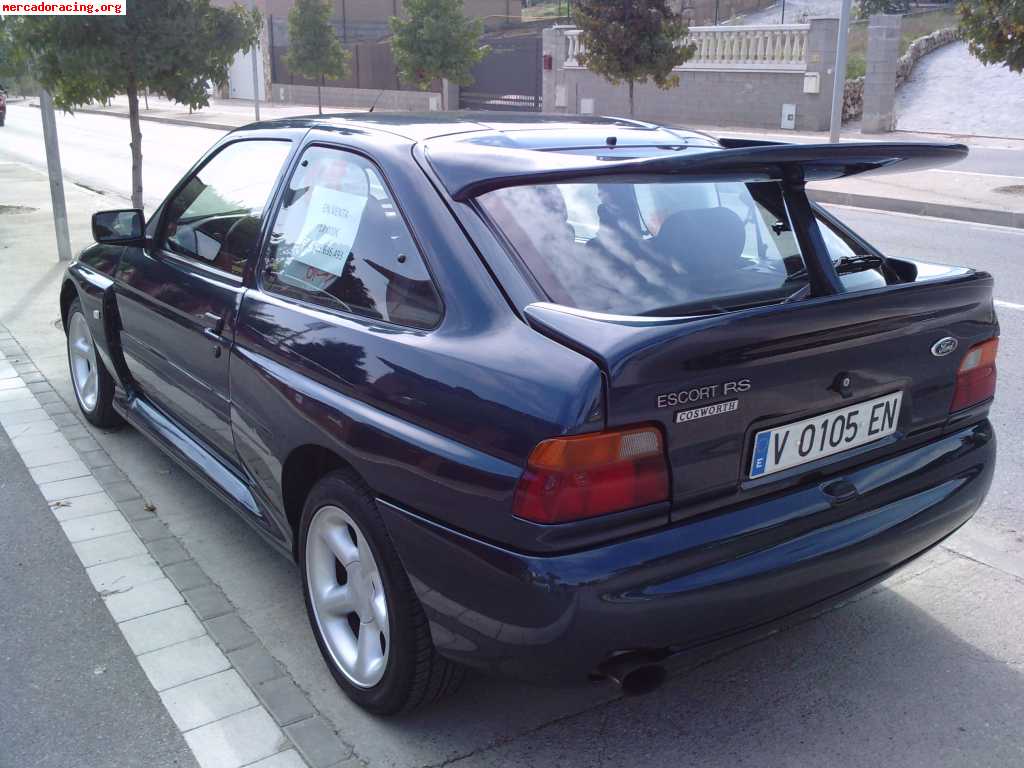 ford-escort-rs-cosworth-15900_1.jpg