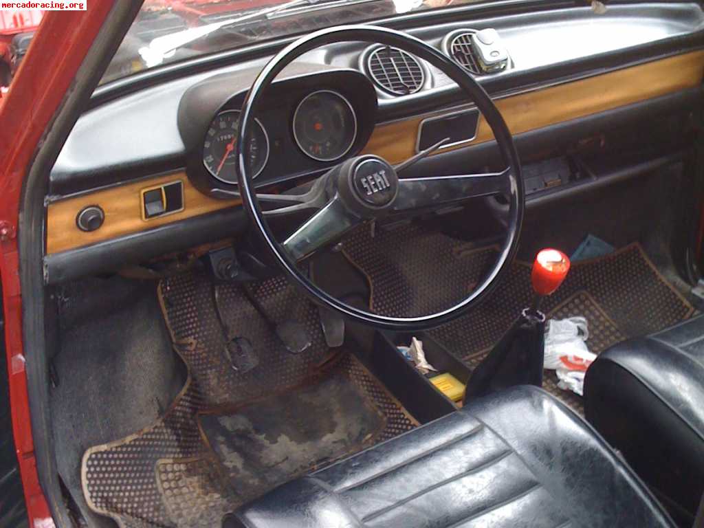 SEAT 127