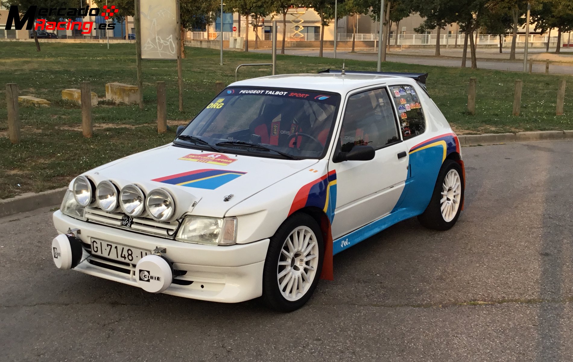 Peugeot 205 ралли