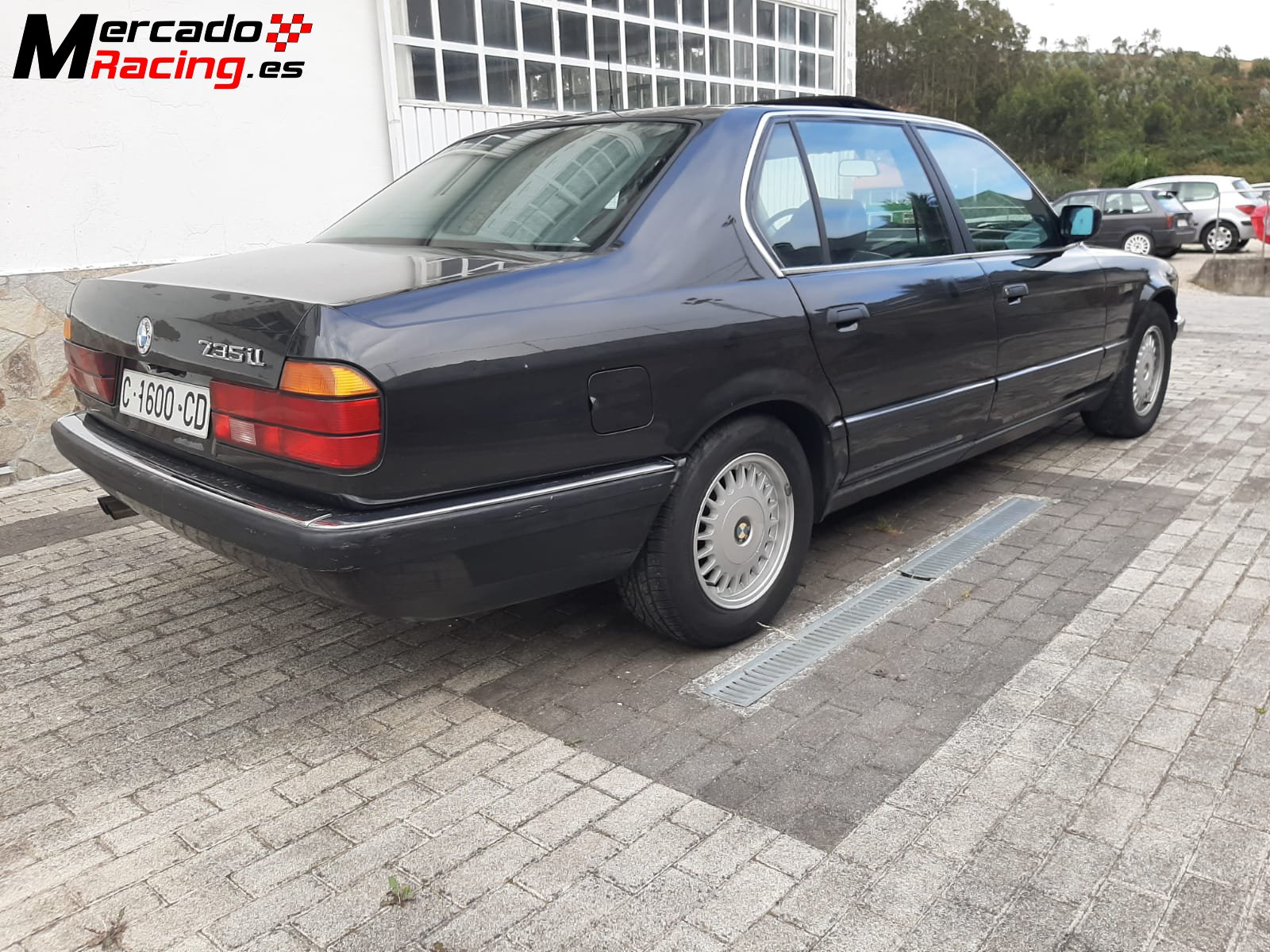 Bmw 735il 1999 года