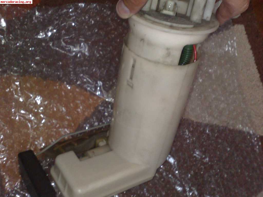 Bomba de gasolina para saxo 16v. Bomba de gasolina para saxo 16v.