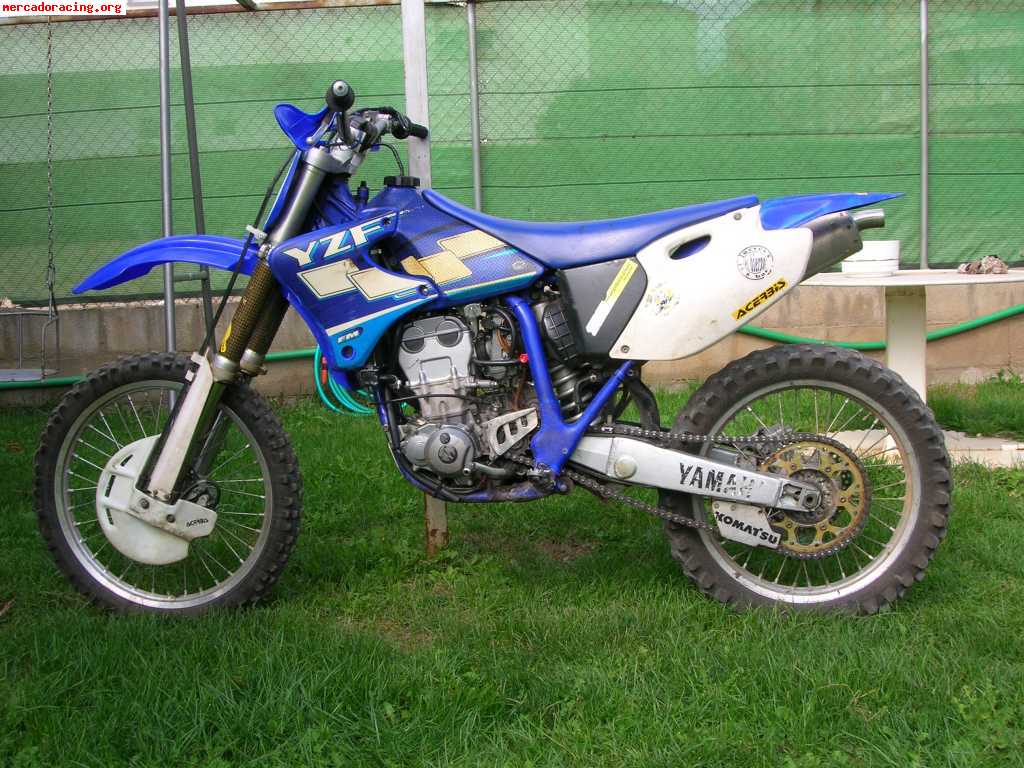 Yamaha YZF 400