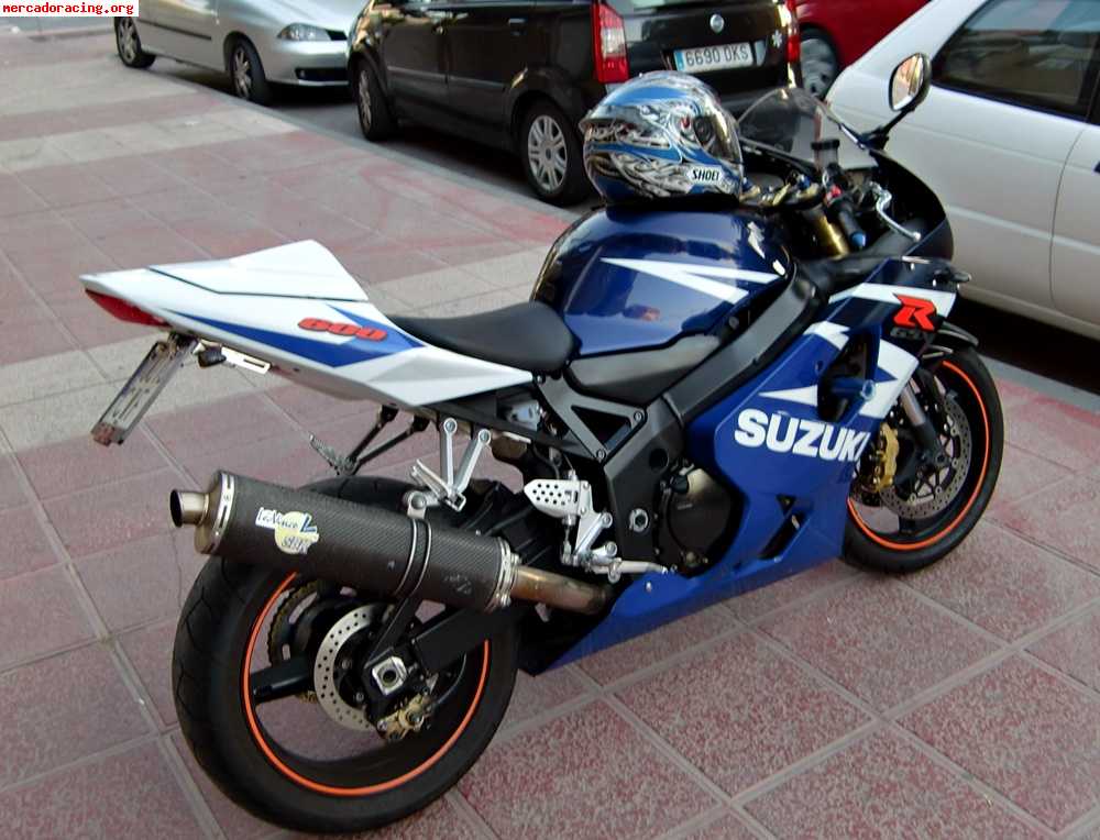Suzuki gsxr 600 k4 3000€ URGE