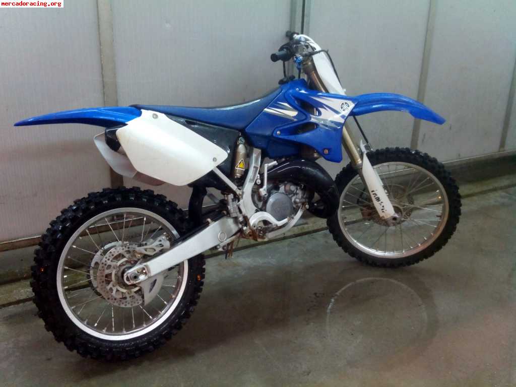 SE VENDE YAMAHA YZ 125 MUY BUEN ESTADO!!!!! SE VENDE YAMAHA YZ 125 MUY BUEN ESTADO!!!!!