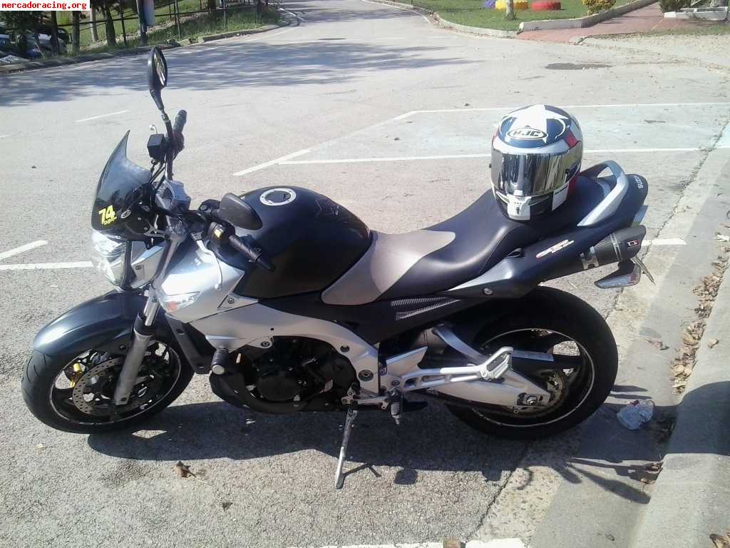 Ветровое стекло suzuki gsr