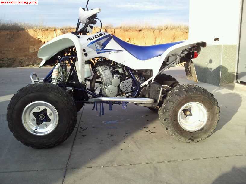 Suzuki LTZ 400