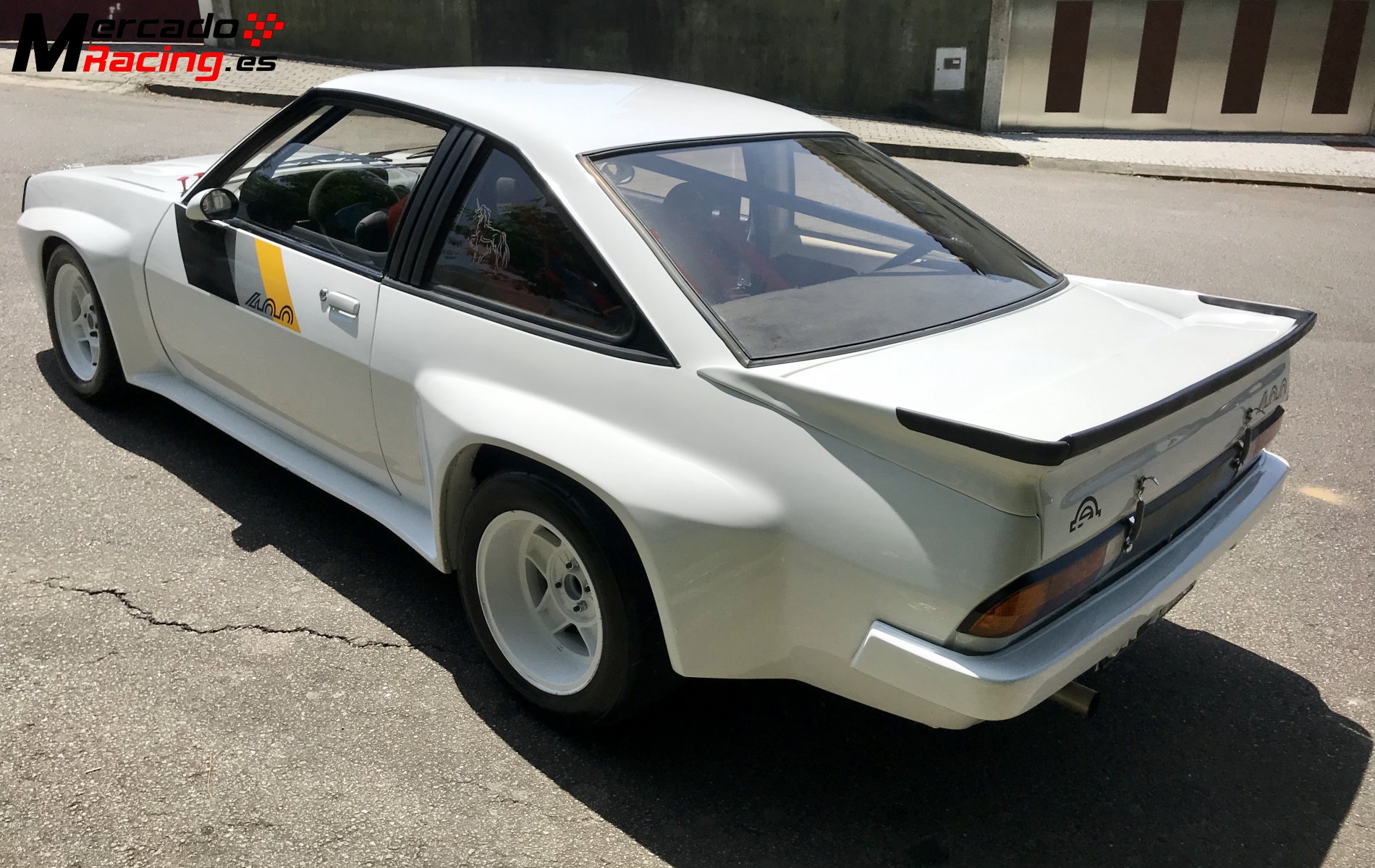 Opel manta b2