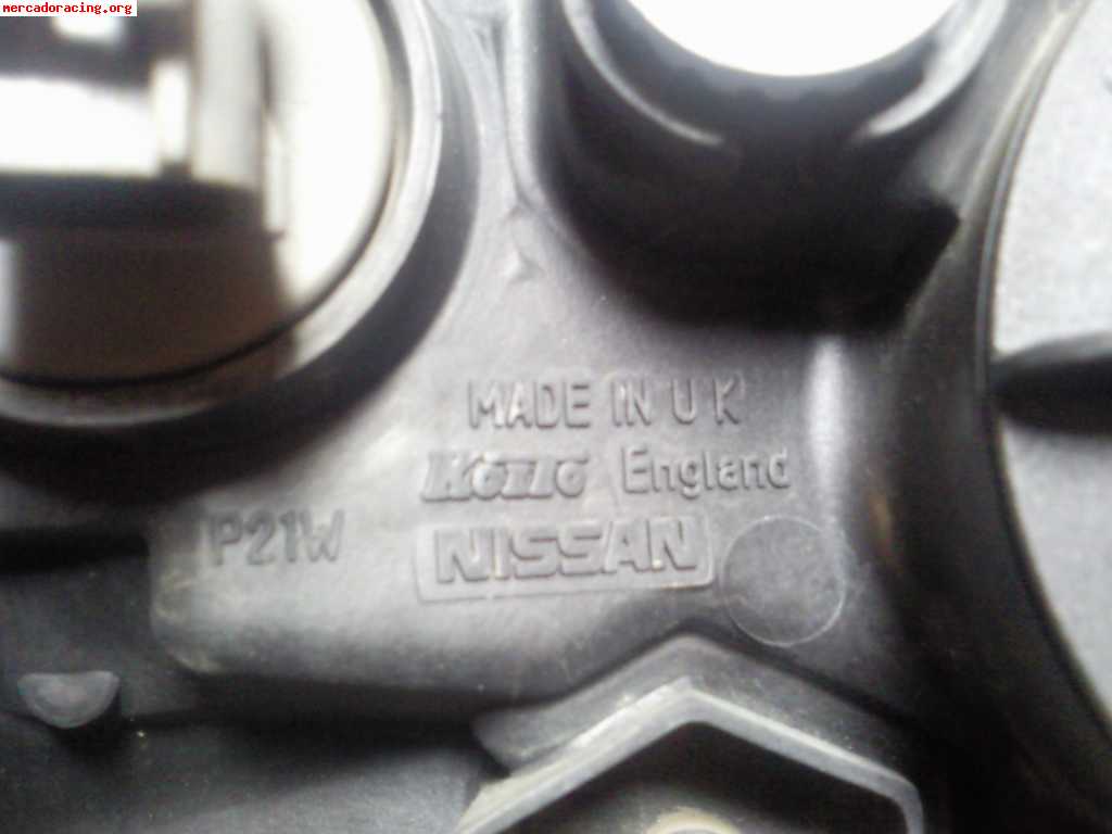 Faros De Nissan Almera 2005